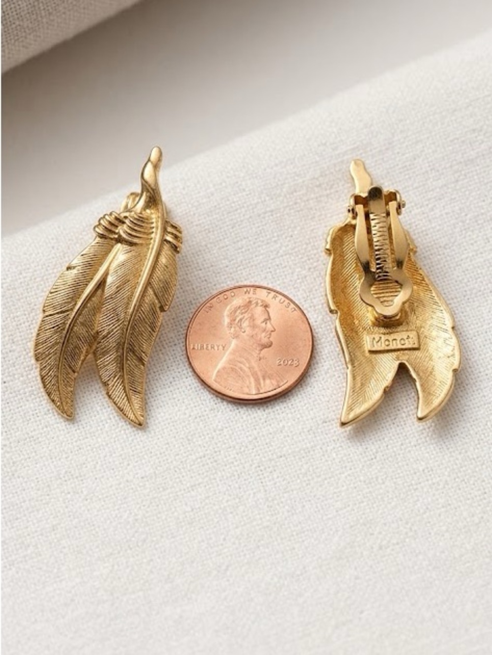 Vintage Monet Gold Leaf Feather Clip-On Earrings